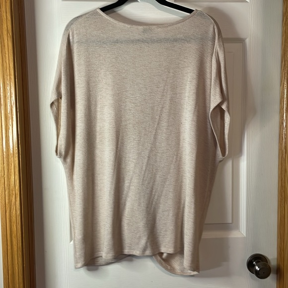 EUC Reitmans knot front draped top size XXL - Picture 3 of 3